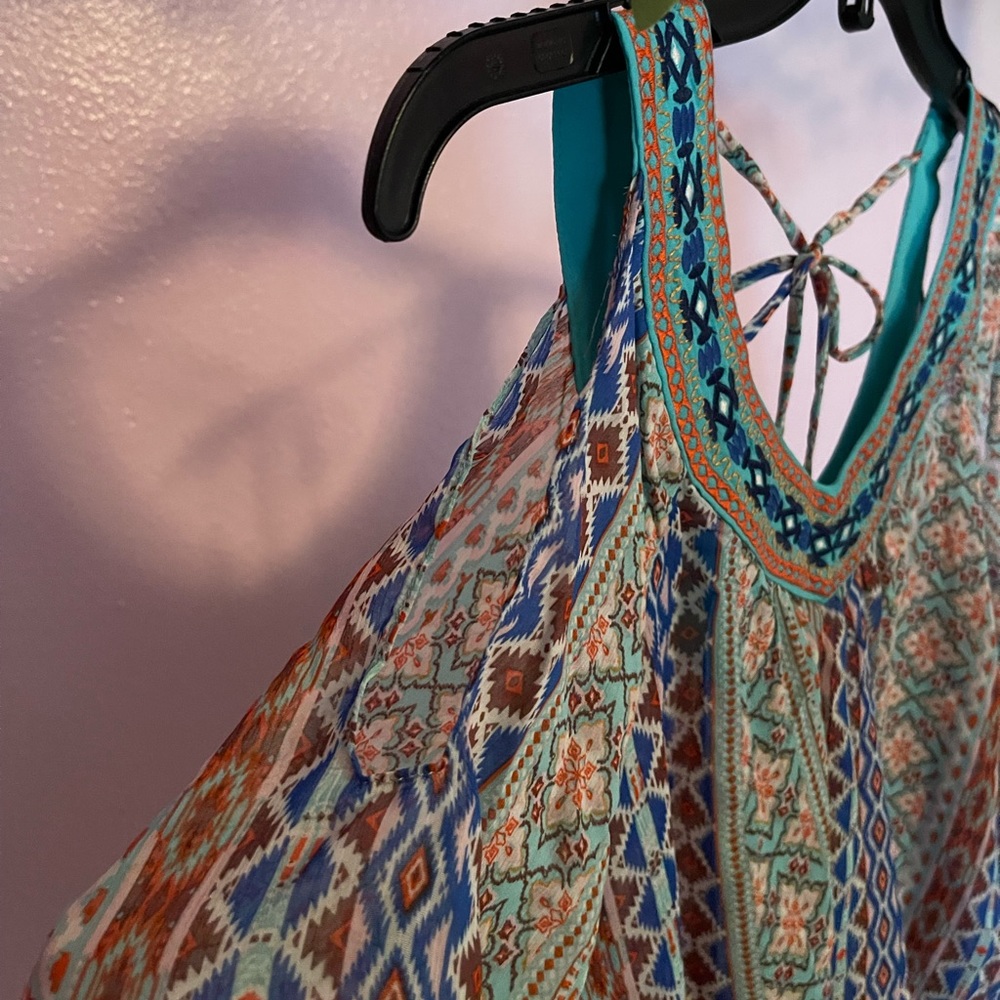 Open Shoulder Top - Picture 4 of 7
